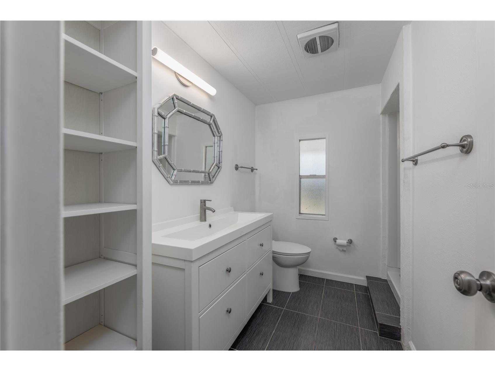 17320 Palm Drive Montverde FL 34756 - LAKE APOPKA G5110501 image21