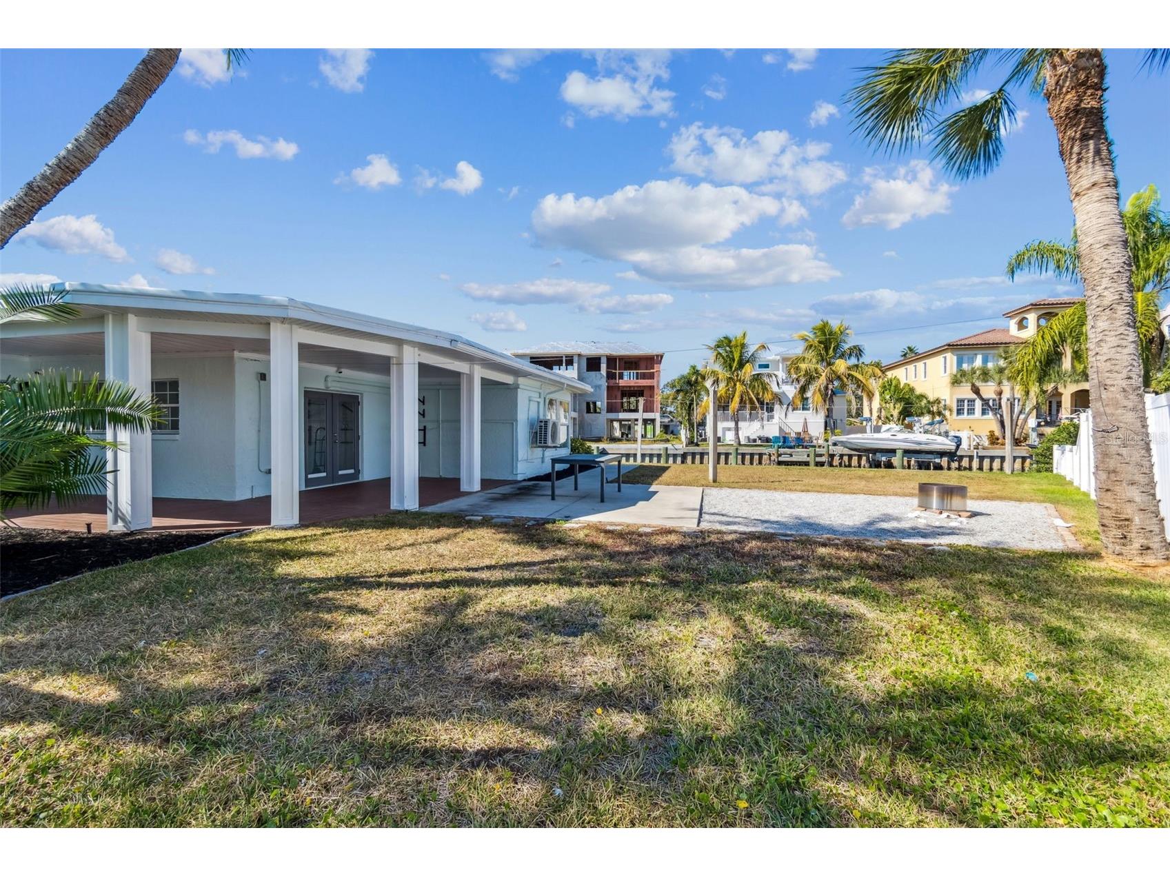 1733 Bayou Grande Boulevard NE Saint Petersburg FL 33703 - TAMPA BAY TB8465541 image3