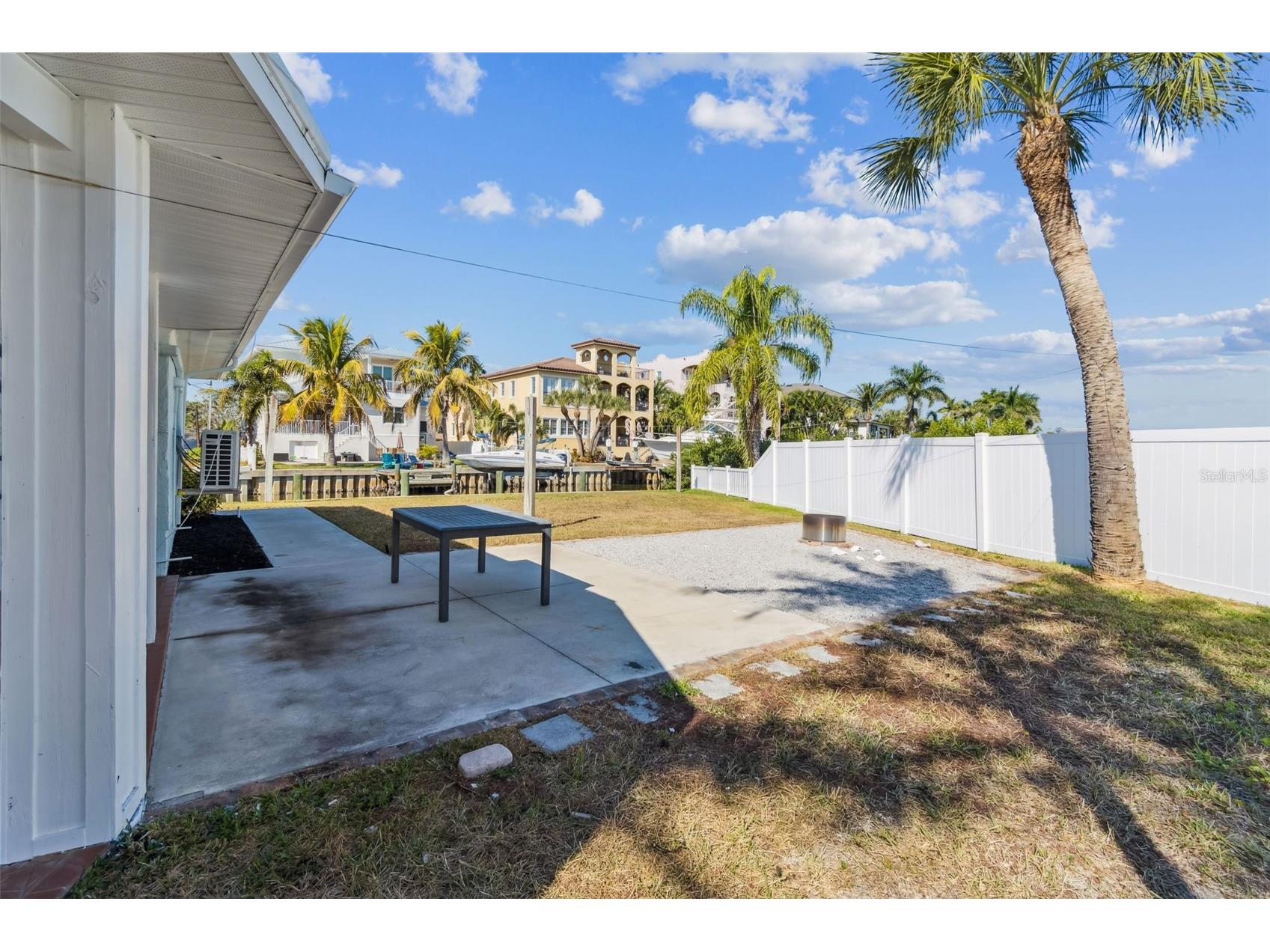 1733 Bayou Grande Boulevard NE Saint Petersburg FL 33703 - TAMPA BAY TB8465541 image4