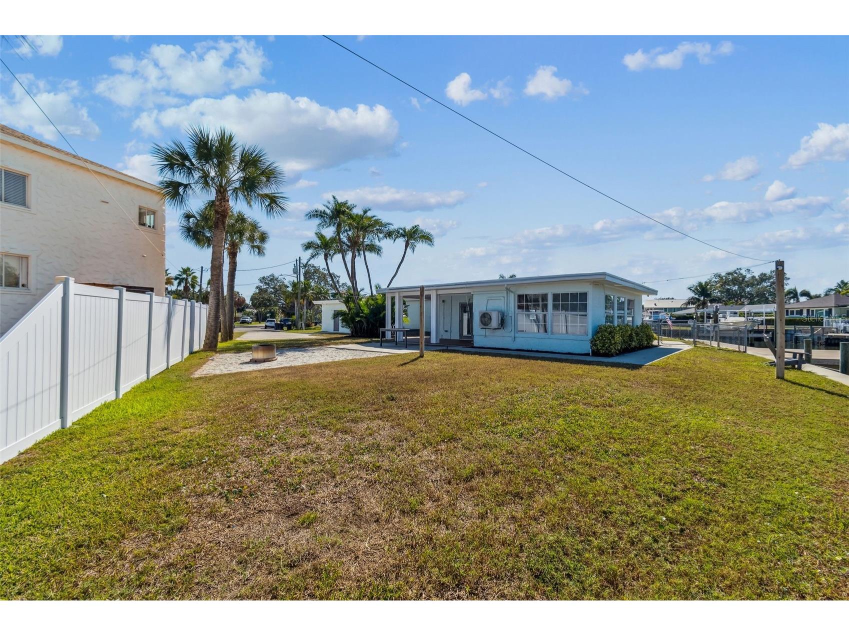 1733 Bayou Grande Boulevard NE Saint Petersburg FL 33703 - TAMPA BAY TB8465541 image5