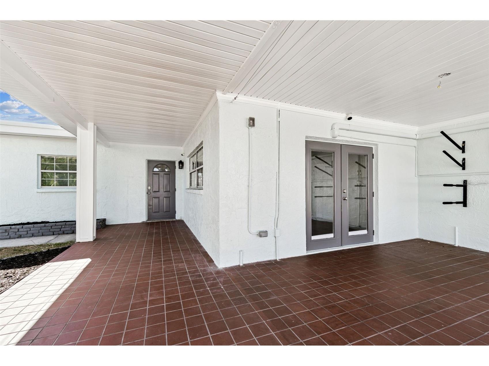 1733 Bayou Grande Boulevard NE Saint Petersburg FL 33703 - TAMPA BAY TB8465541 image8