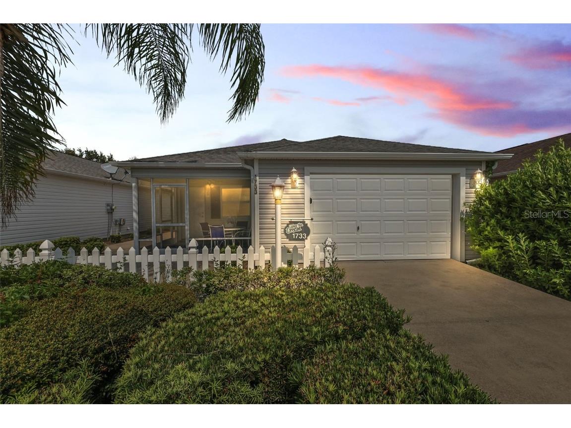 1733 Galahad Terrace The Villages FL 32162 G5085615 image1