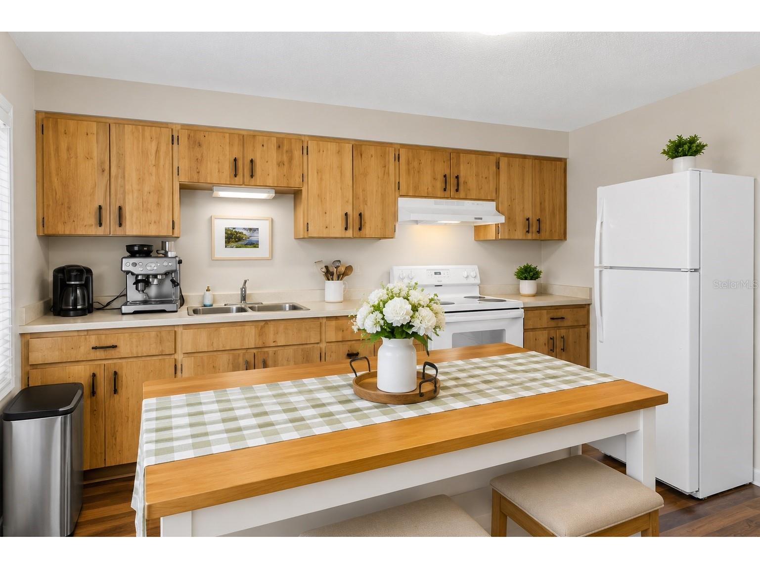 1733 Larkin Road Spring Hill FL 34608 W7886240 image3