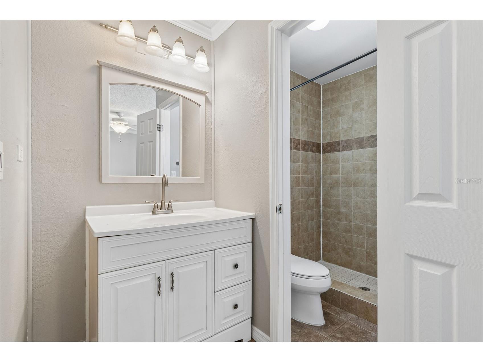 1733 Sutton Place Dunedin FL 34698 TB8502295 image20
