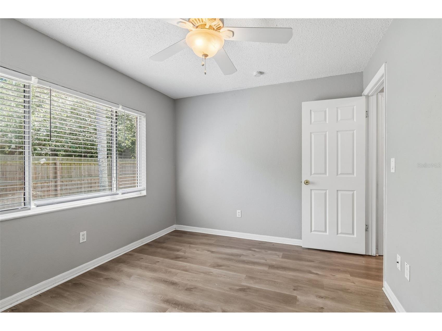 1733 Sutton Place Dunedin FL 34698 TB8502295 image24