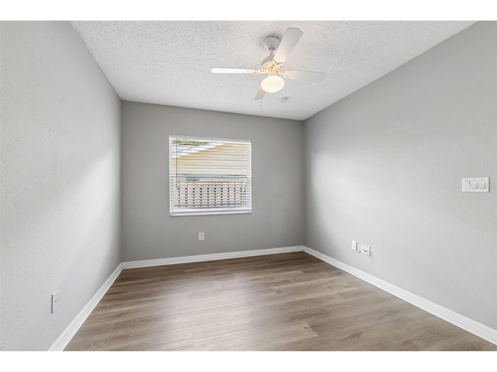1733 Sutton Place Dunedin FL 34698 TB8502295 image27