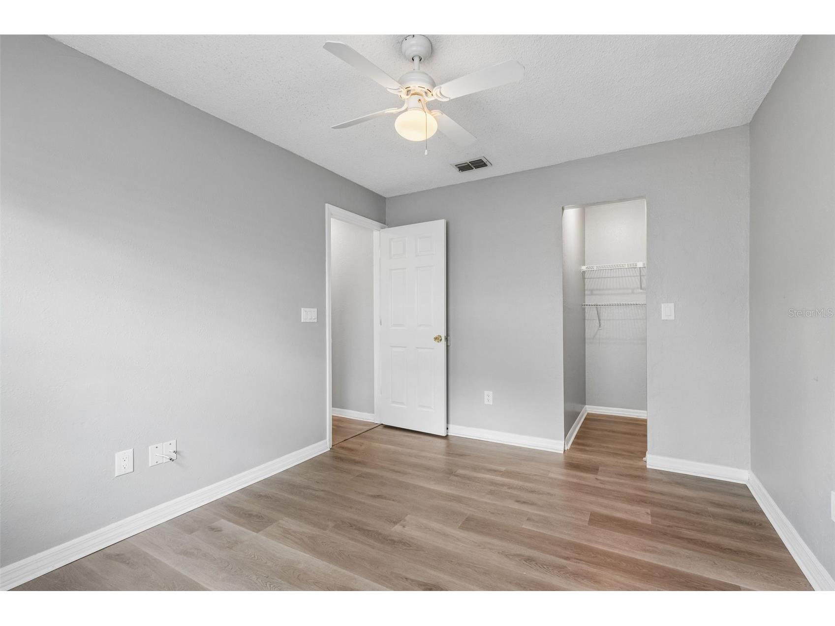 1733 Sutton Place Dunedin FL 34698 TB8502295 image28