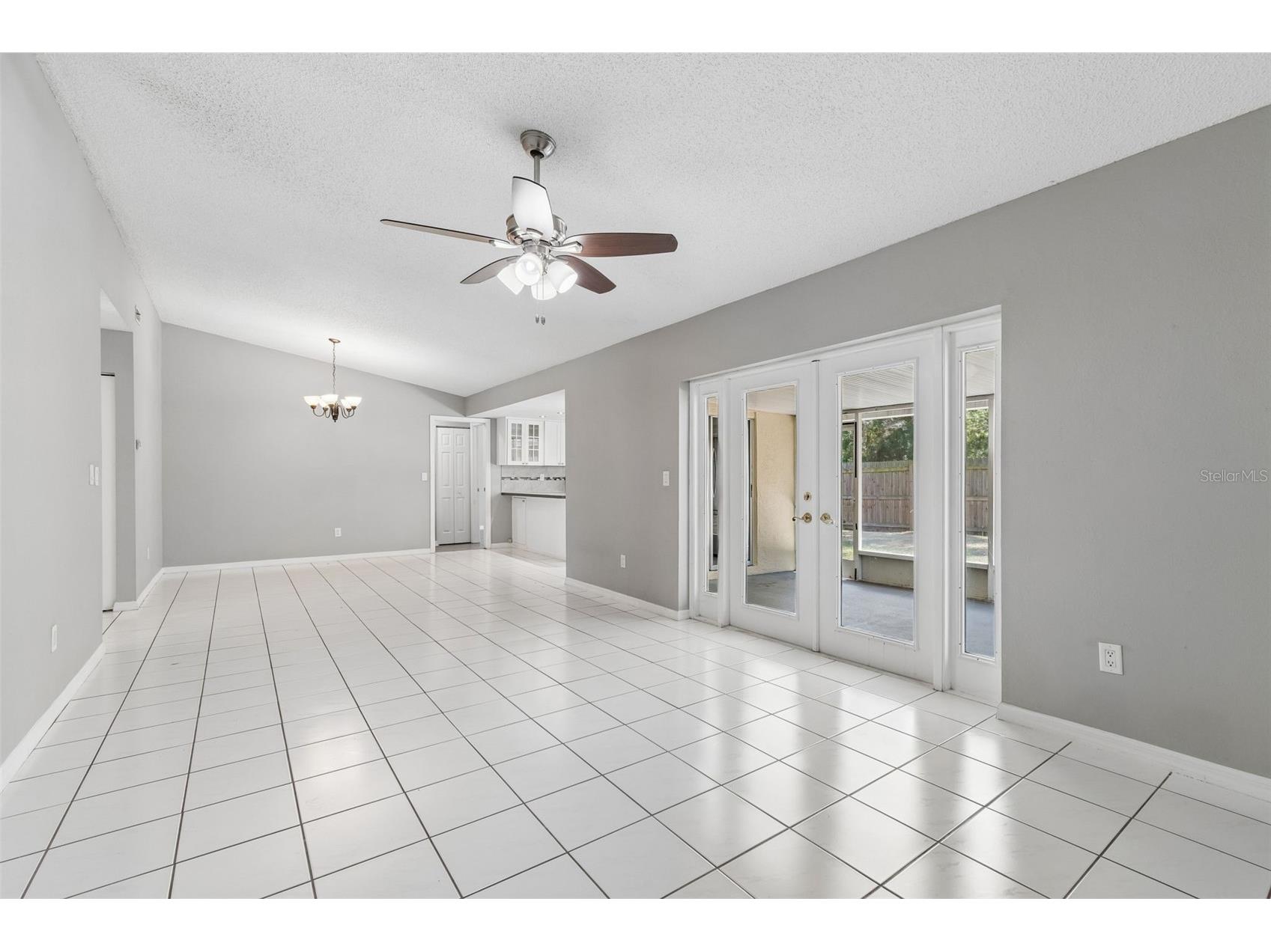 1733 Sutton Place Dunedin FL 34698 TB8502295 image7