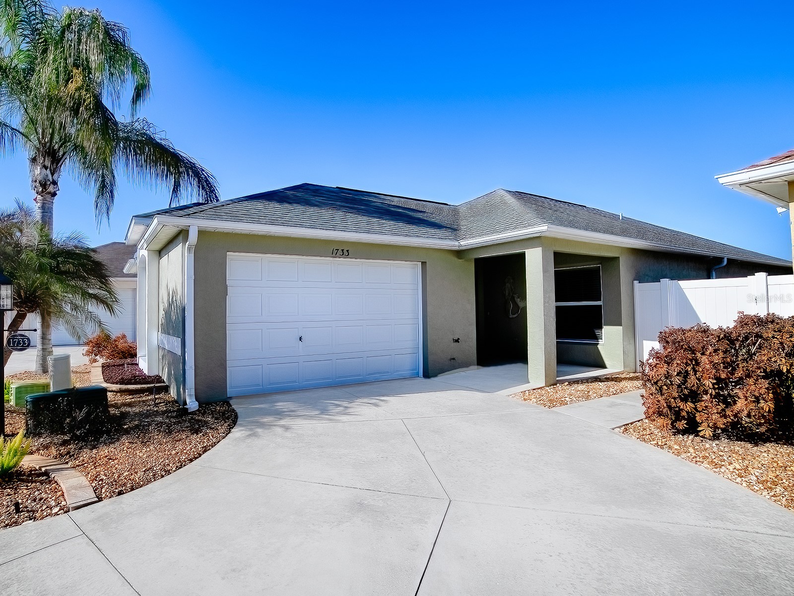 1733 Waterbury Place The Villages FL 32163 G5107511 image1