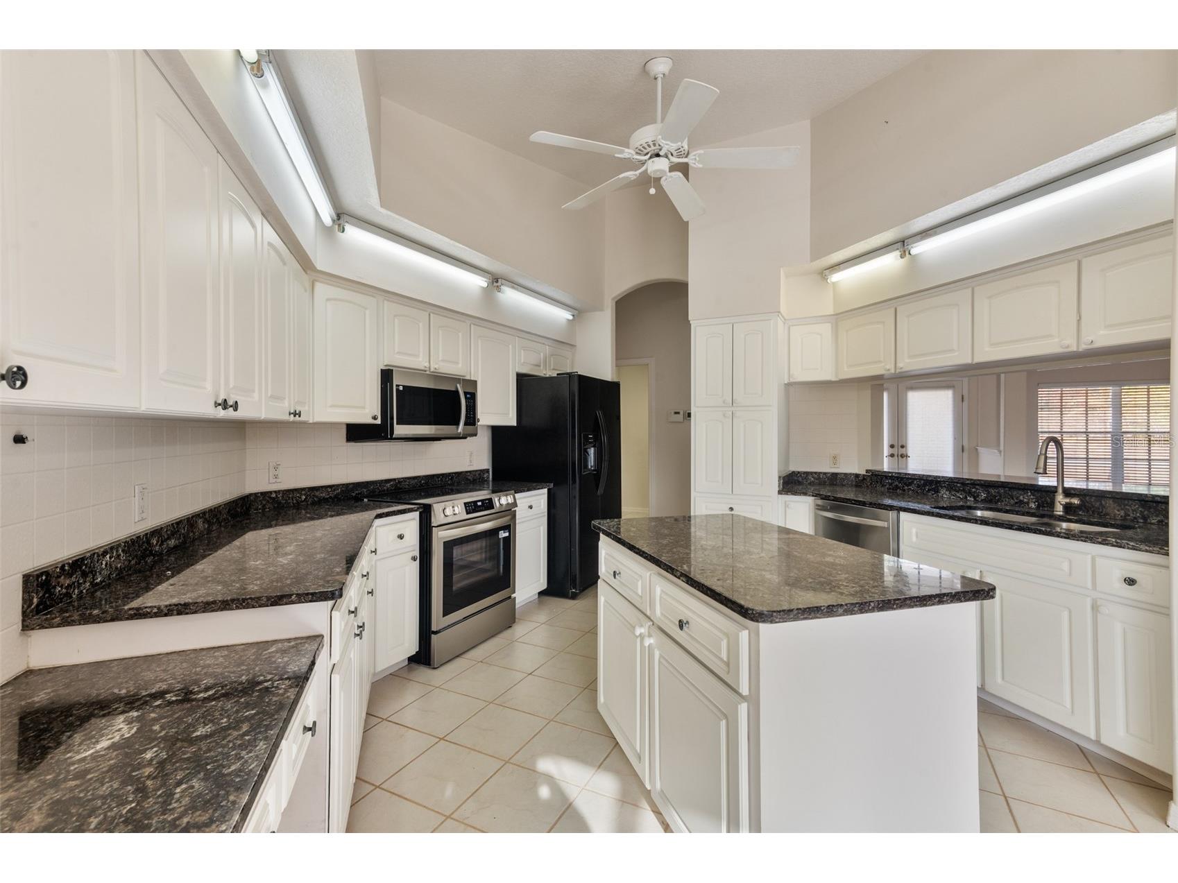 17338 Mediterranean Circle Weeki Wachee FL 34614 TB8467535 image15