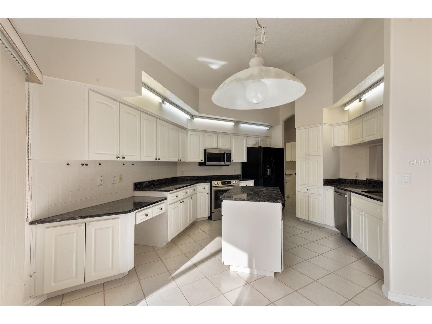17338 Mediterranean Circle Weeki Wachee FL 34614 TB8467535 image5