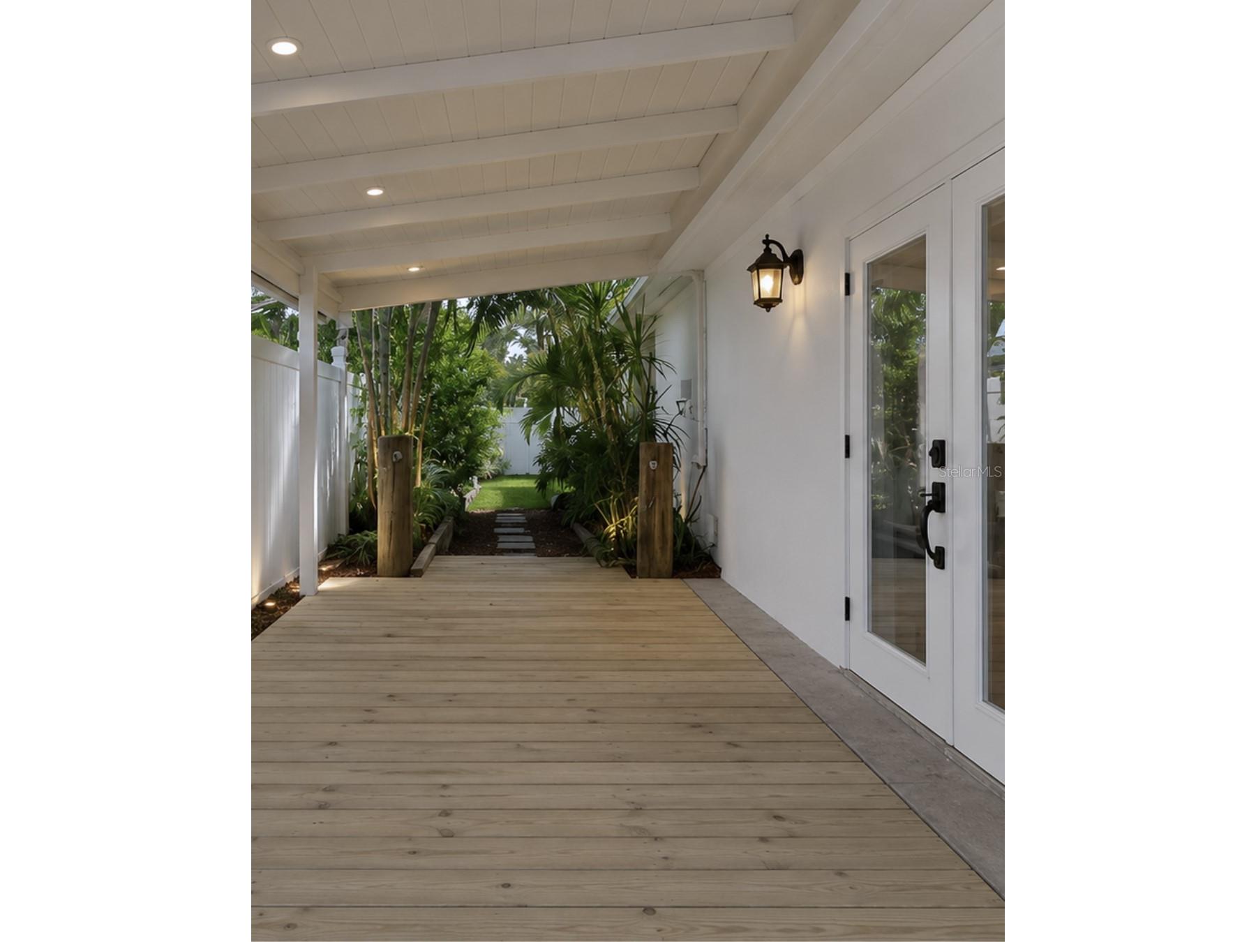 1734 Maryland Avenue NE Saint Petersburg FL 33703 TB8527090 image9
