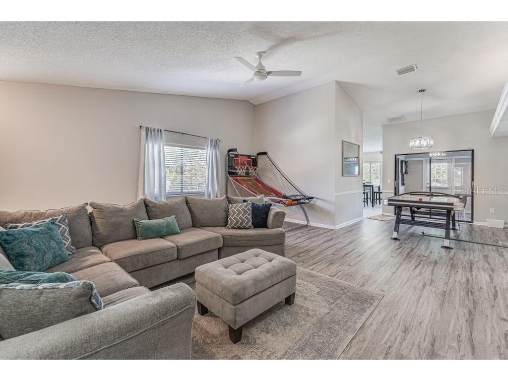 1734 Rumar Lane Holiday FL 34691 TB8453716 image6