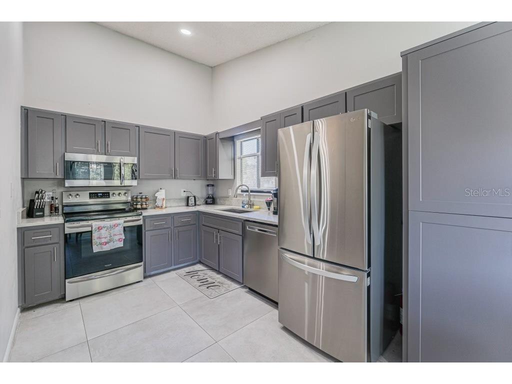 1734 Rumar Lane Holiday FL 34691 TB8453716 image8