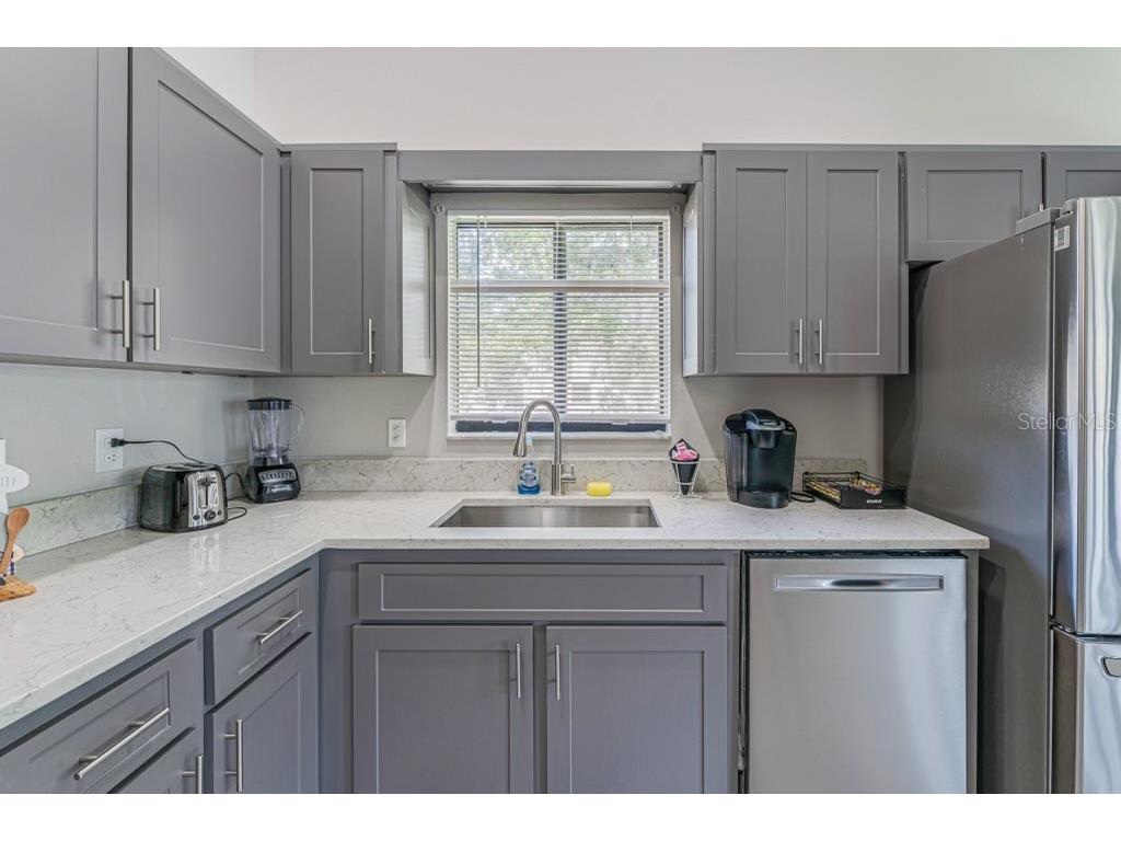 1734 Rumar Lane Holiday FL 34691 TB8453716 image9