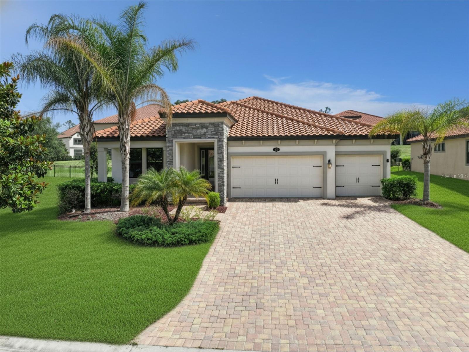 1734 Via Lago Drive Lakeland FL 33810 L4961856 image1