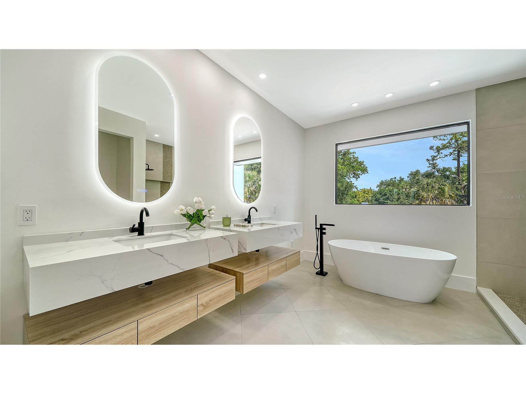 1734 Wisconsin Lane Sarasota FL 34239 A4687427 image16