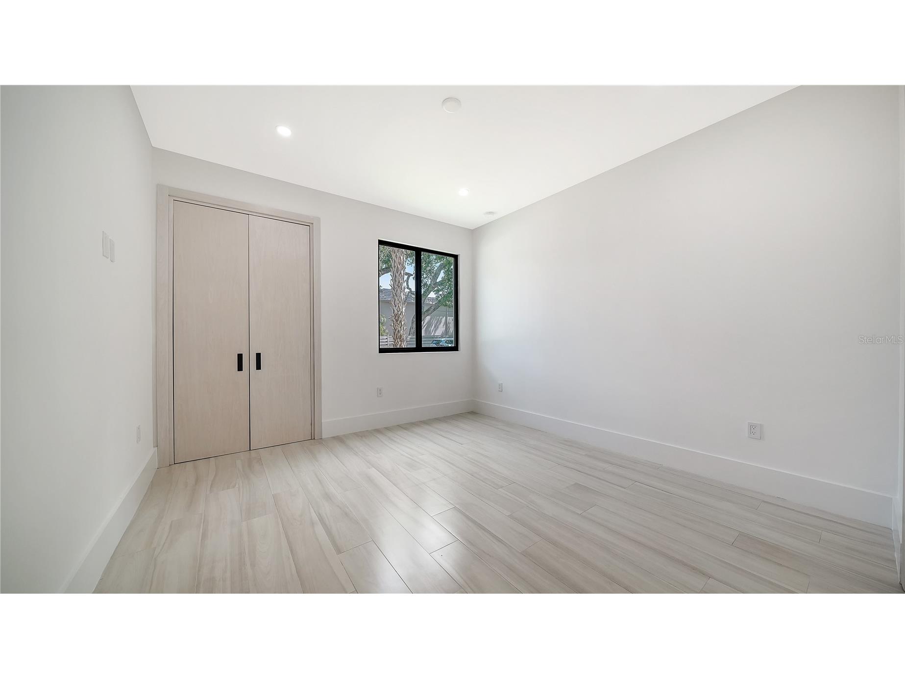 1734 Wisconsin Lane Sarasota FL 34239 A4687427 image21