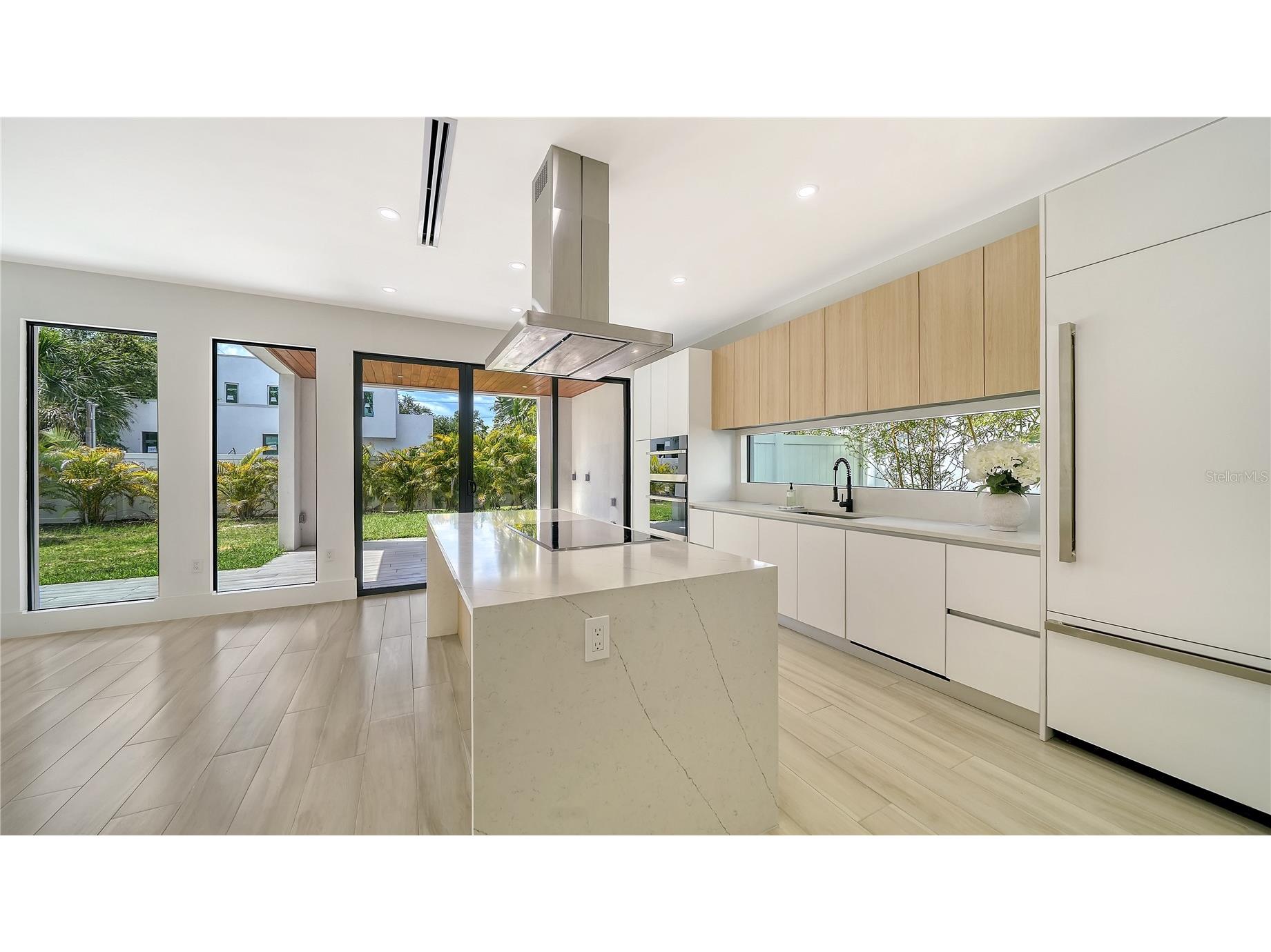 1734 Wisconsin Lane Sarasota FL 34239 A4687427 image3