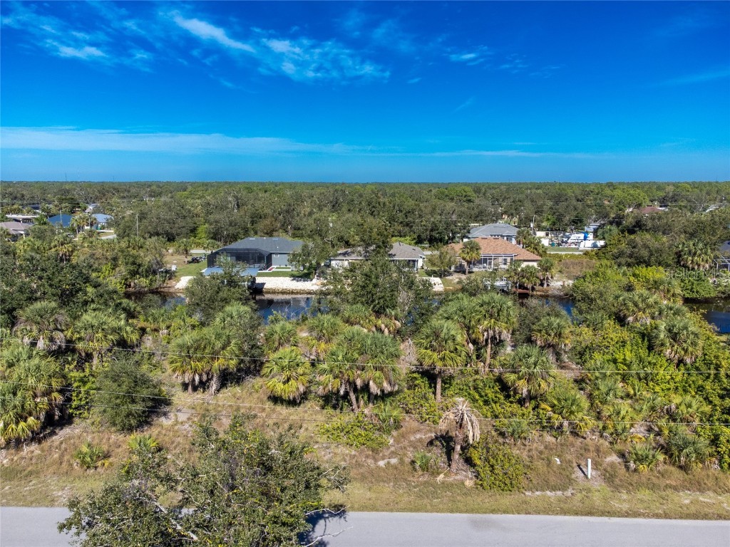17340 Gulfspray Circle Port Charlotte FL 33948 - COMO WATERWAY C7484954 image1