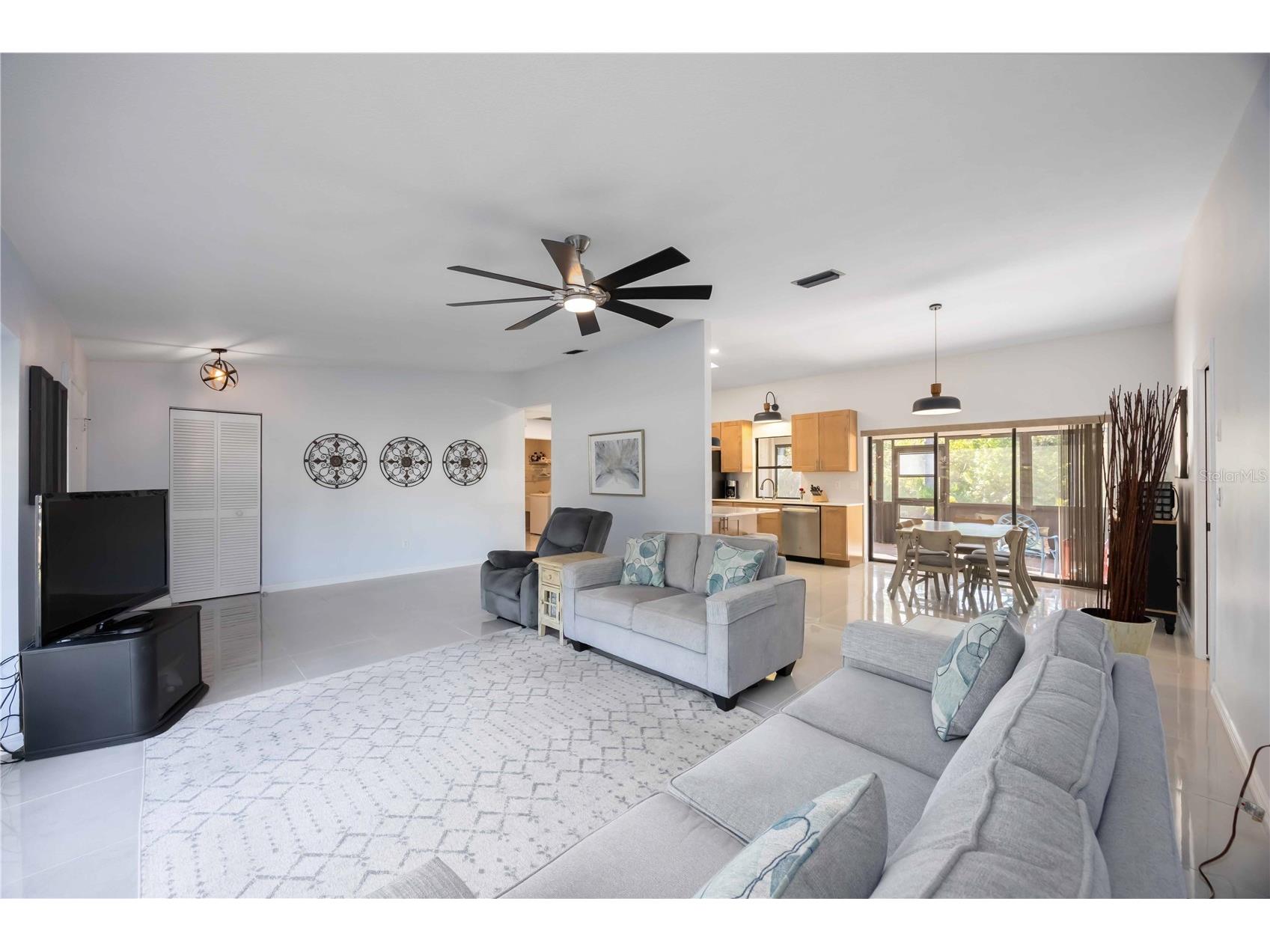 17341 Holmes Avenue Port Charlotte FL 33948 C7519419 image2