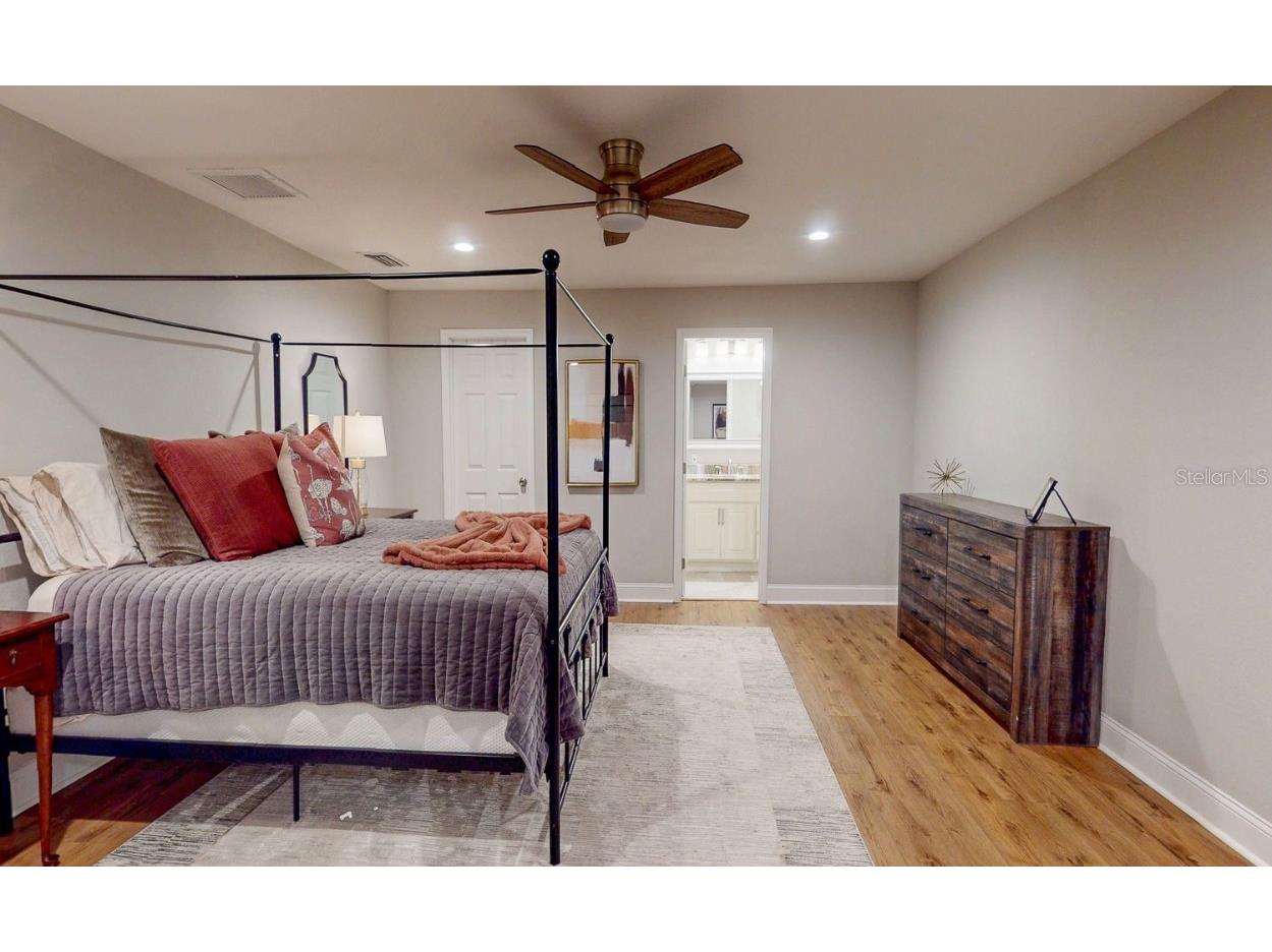 1735 23rd Avenue N Saint Petersburg FL 33713 TB8443505 image27