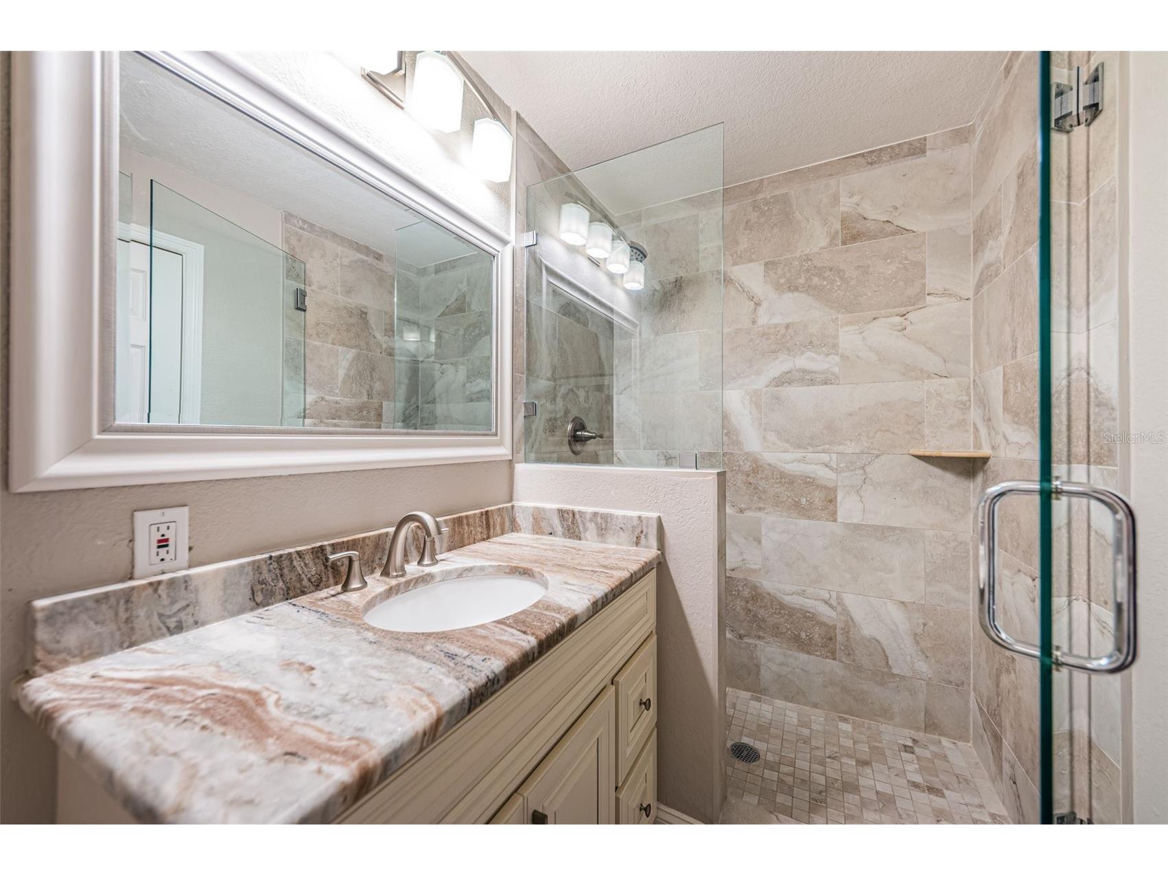 1735 23rd Avenue N Saint Petersburg FL 33713 TB8484341 image14