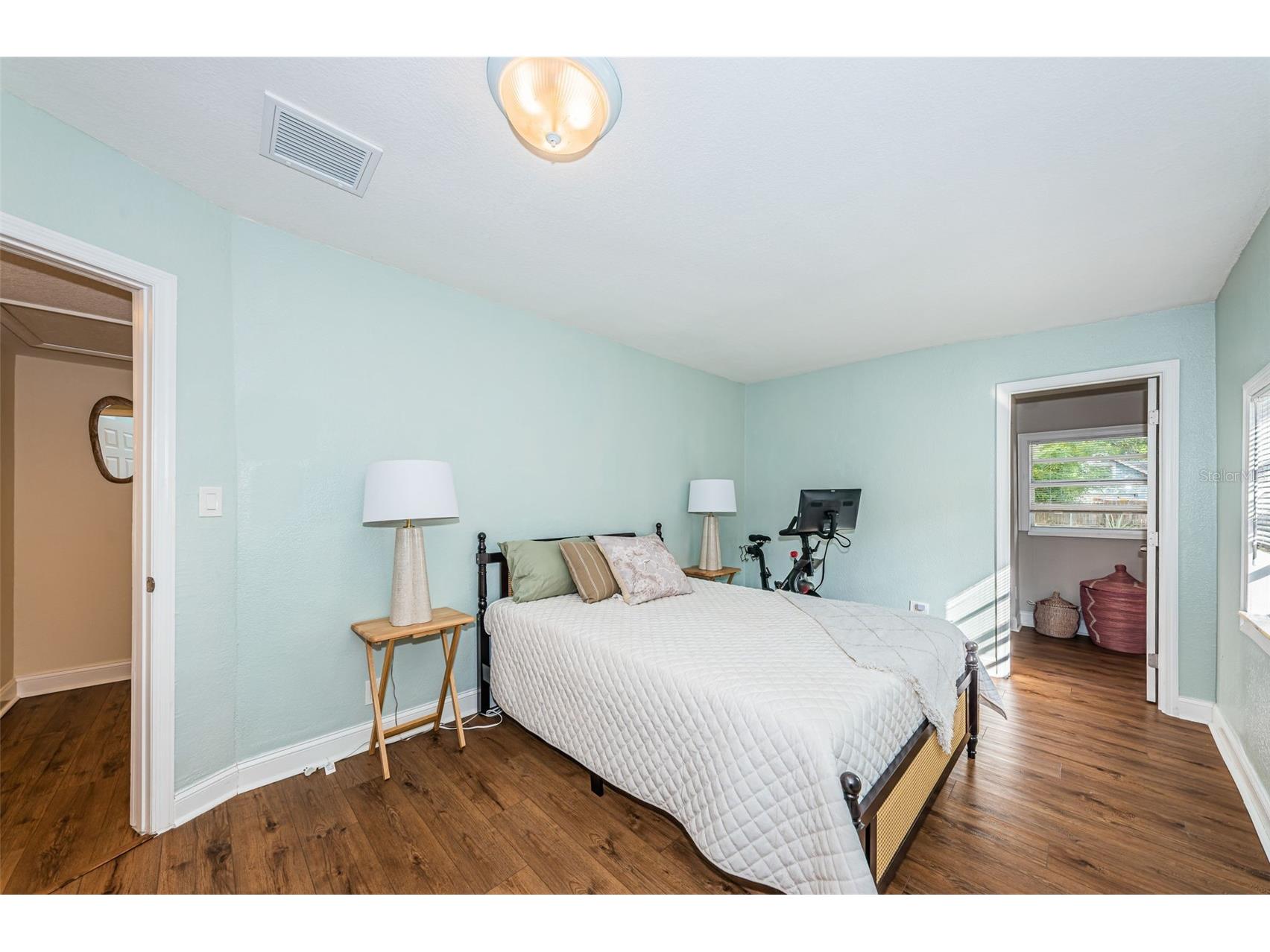 1735 23rd Avenue N Saint Petersburg FL 33713 TB8484341 image15