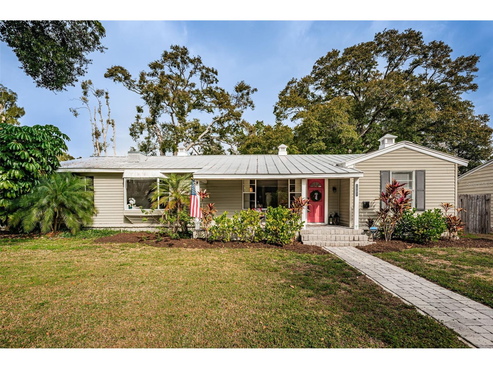 1735 23rd Avenue N Saint Petersburg FL 33713 TB8484341 image2