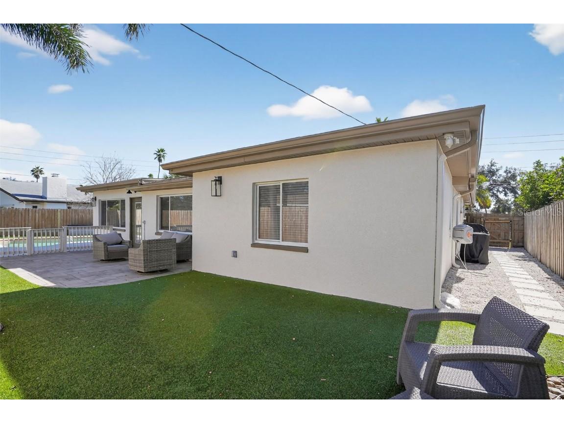 1735 Connecticut Avenue NE Saint Petersburg FL 33703 TB8462010 image18