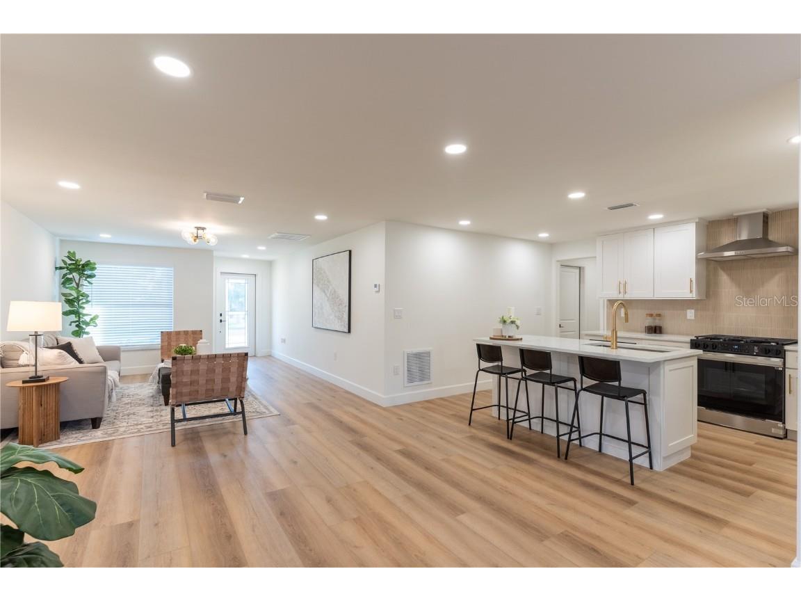 1735 Connecticut Avenue NE Saint Petersburg FL 33703 TB8462010 image24