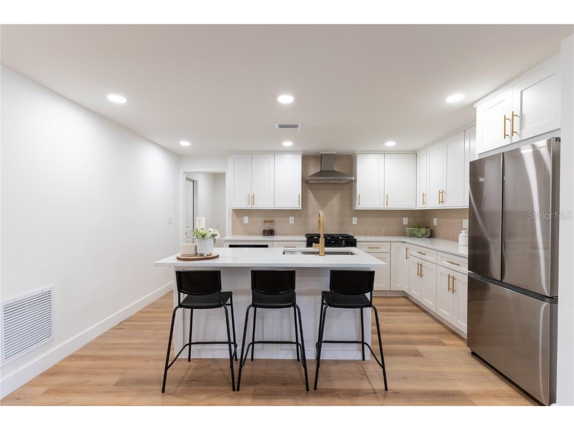 1735 Connecticut Avenue NE Saint Petersburg FL 33703 TB8462010 image25