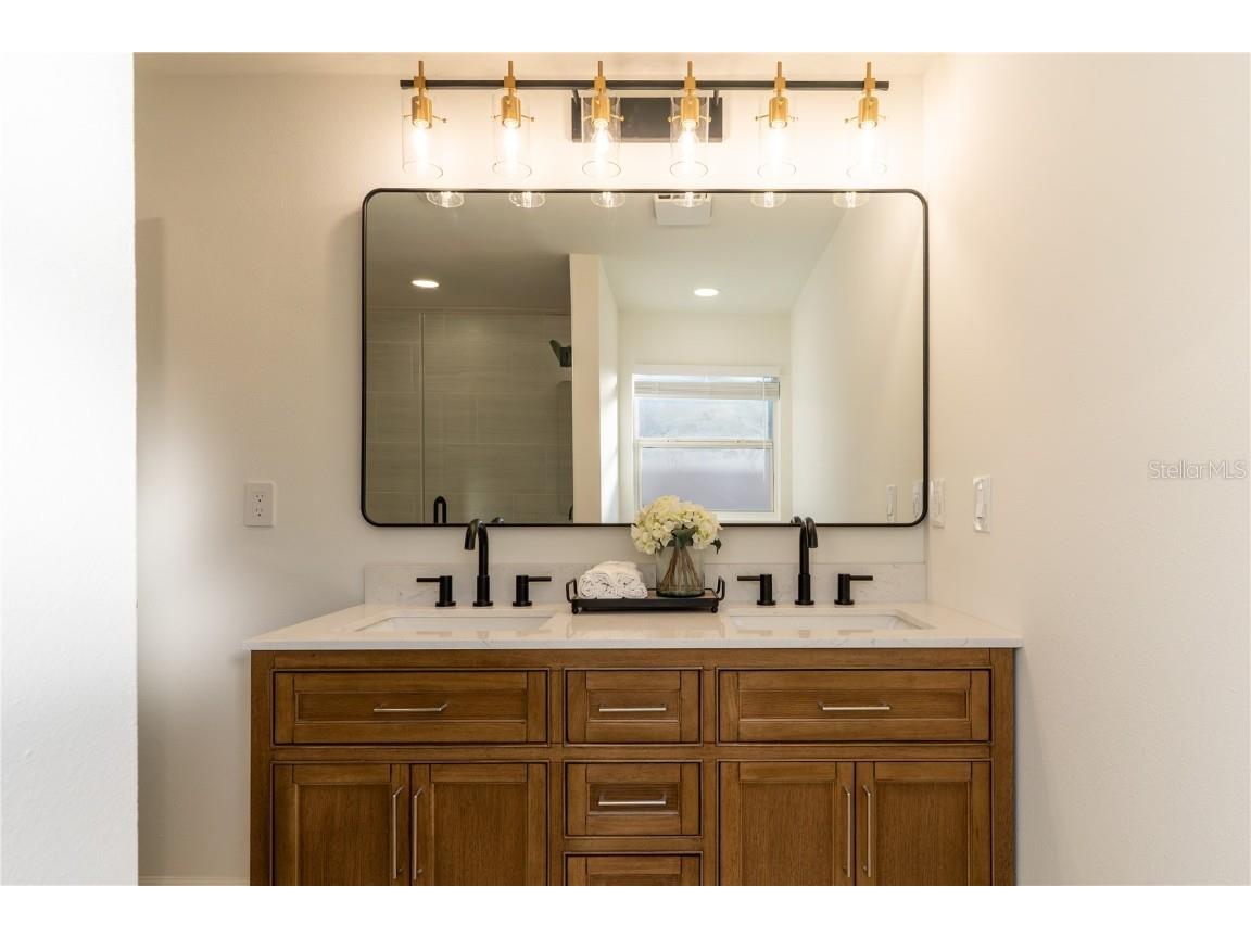 1735 Connecticut Avenue NE Saint Petersburg FL 33703 TB8462010 image28