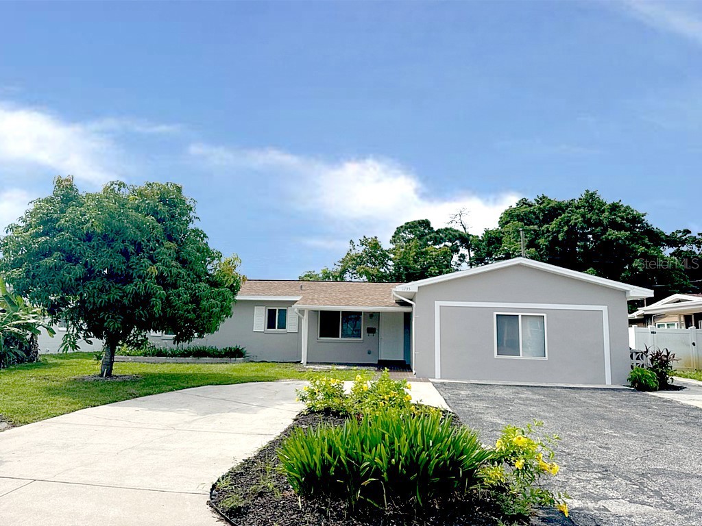 1735 Lakewood Drive S Saint Petersburg FL 33712 U8250505 image1