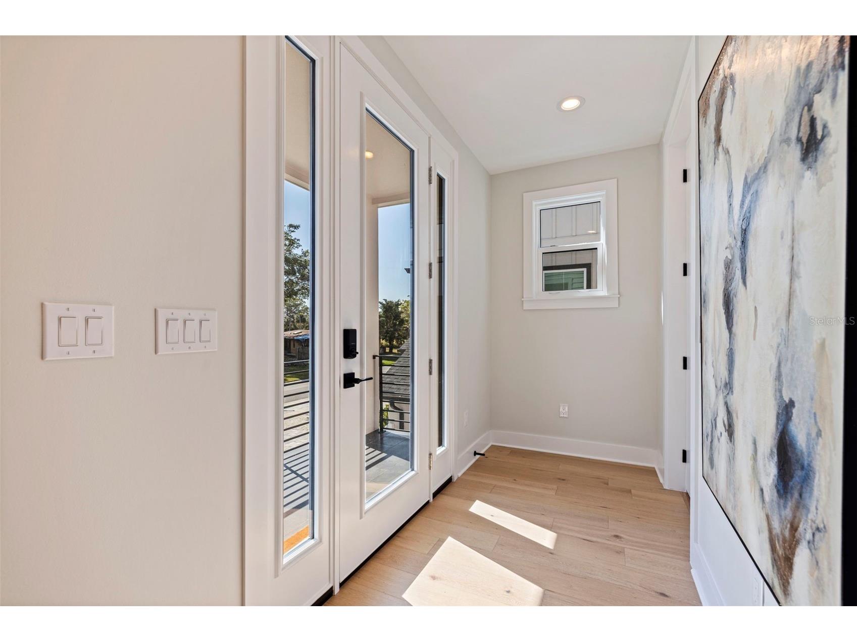 1735 Massachusetts Avenue NE Saint Petersburg FL 33703 U8245988 image5