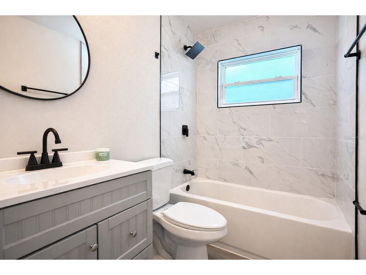 1735 Michigan Avenue NE Saint Petersburg FL 33703 TB8463185 image10