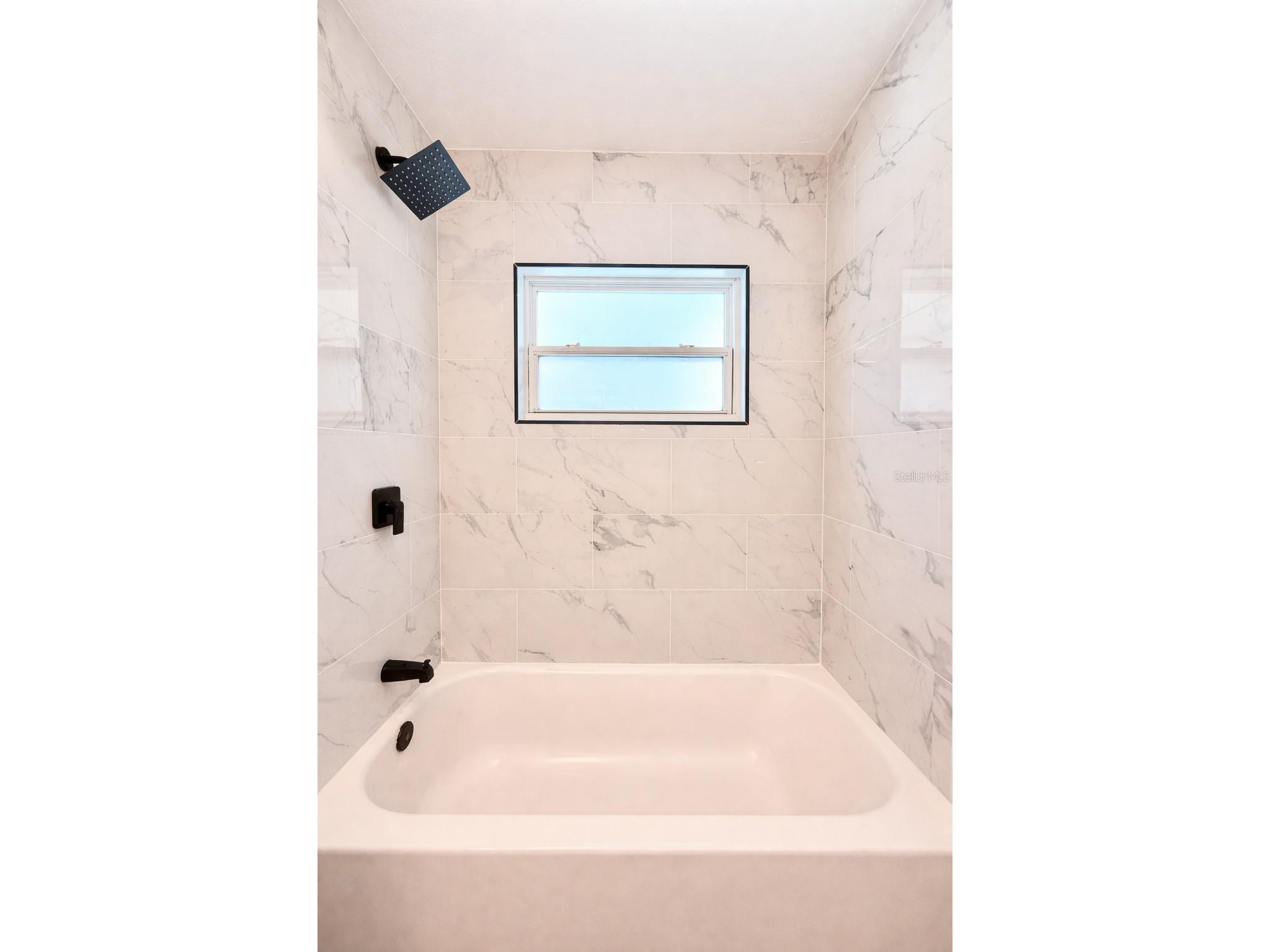1735 Michigan Avenue NE Saint Petersburg FL 33703 TB8463185 image20