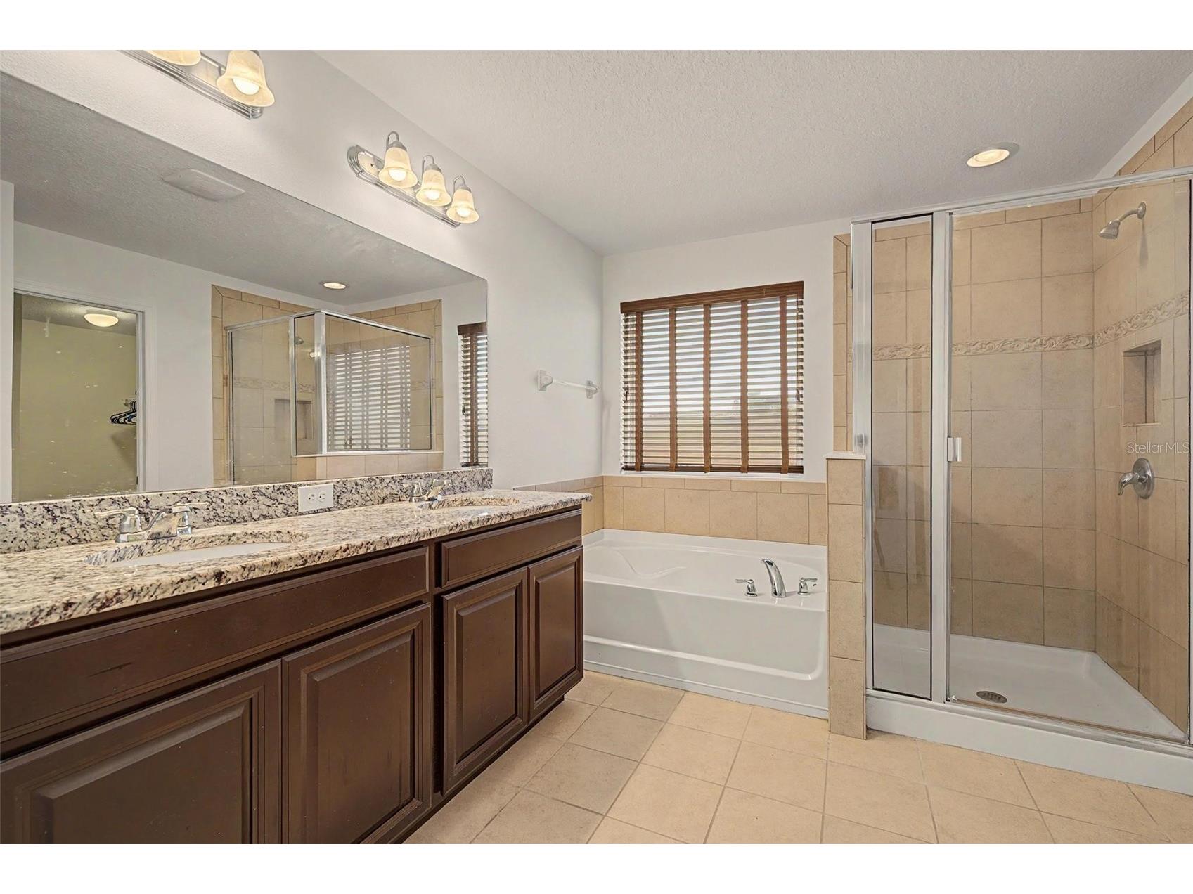 1735 Oak Hammock Court Lutz FL 33558 W7886757 image18