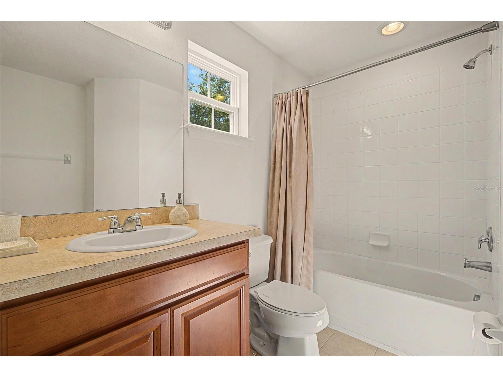 1735 Oak Hammock Court Lutz FL 33558 W7886757 image23
