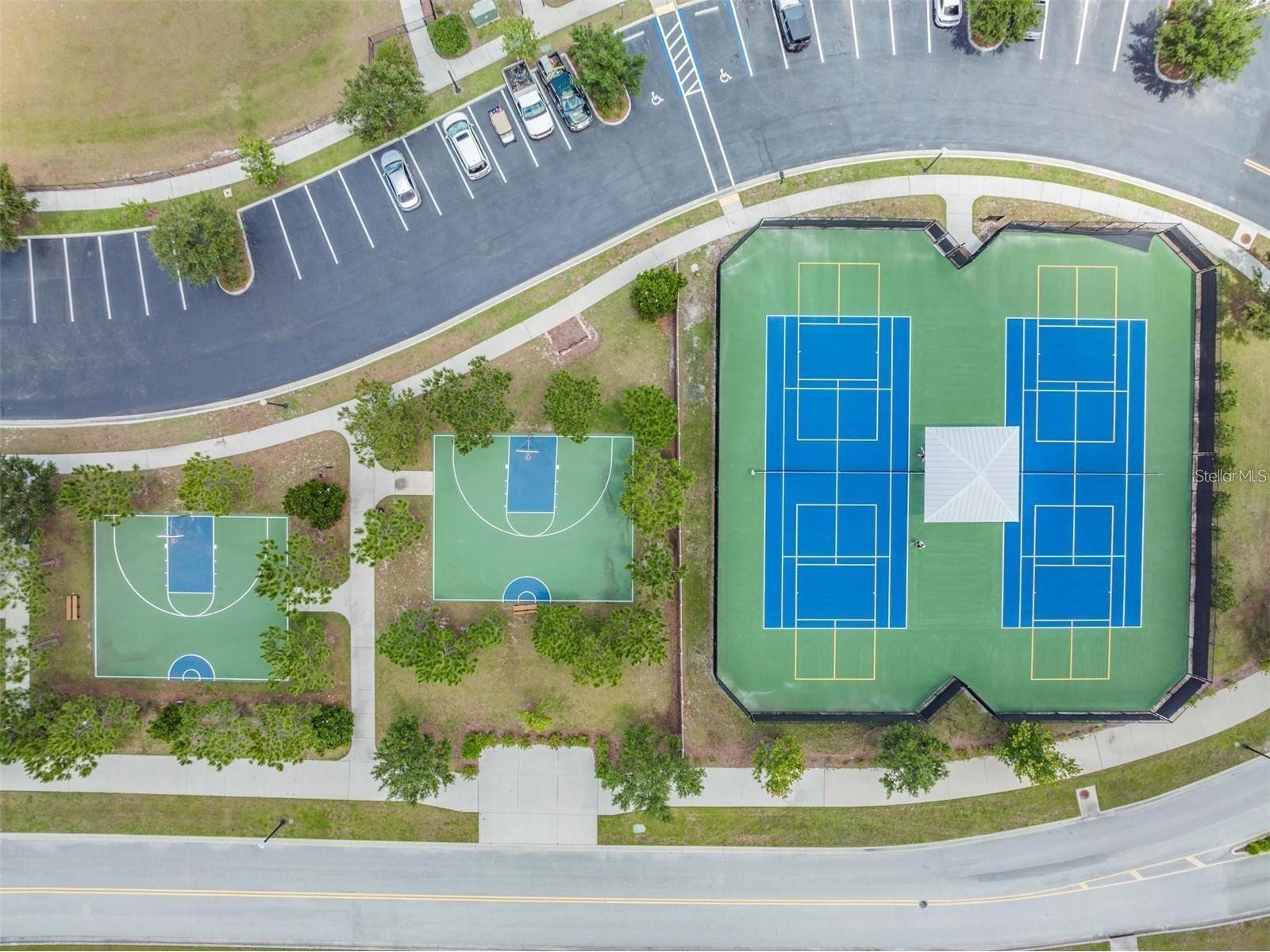 1735 Oak Hammock Court Lutz FL 33558 W7886757 image36