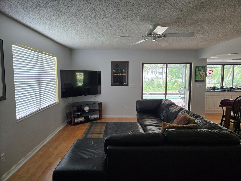 1735 Tall Pine Circle Safety Harbor FL 34695 TB8345391 image17