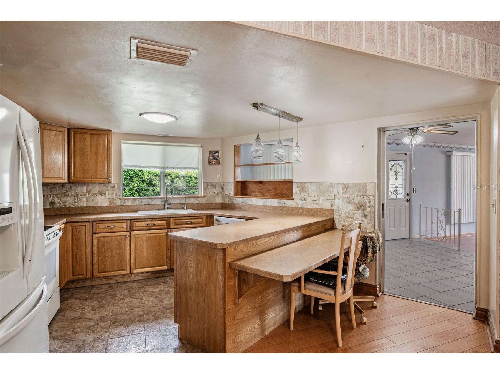 1735 Union Street Clearwater FL 33755 TB8477663 image16