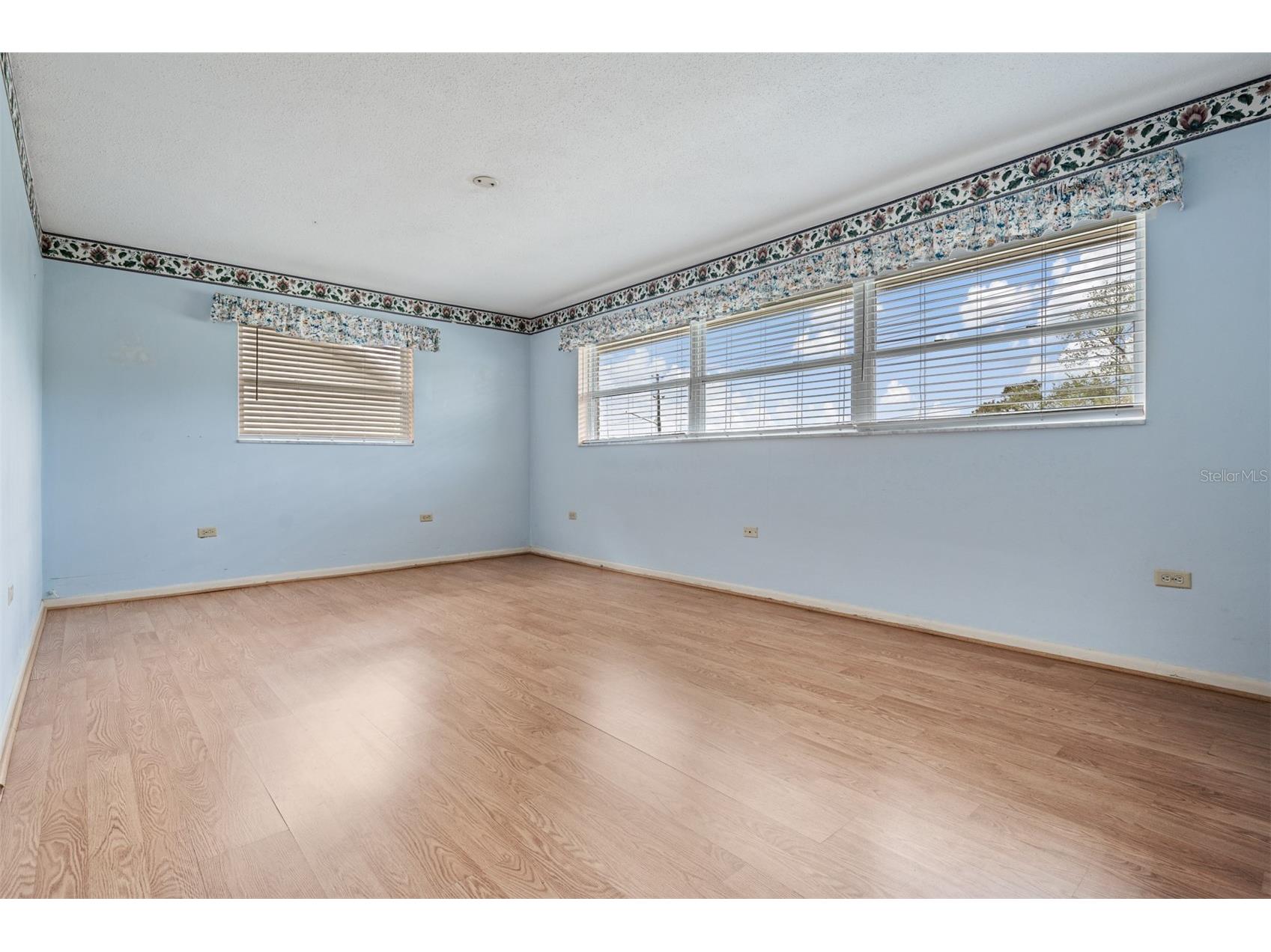 1735 Union Street Clearwater FL 33755 TB8477663 image25