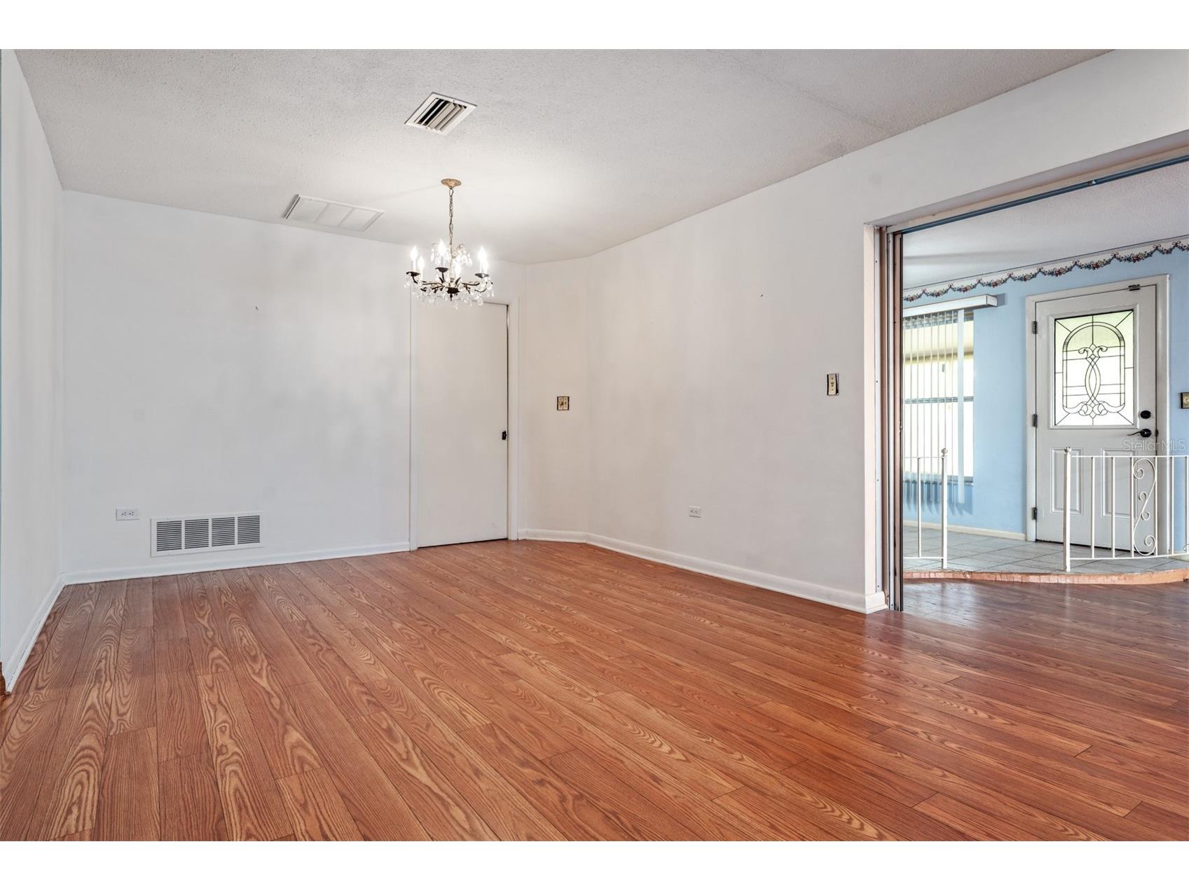 1735 Union Street Clearwater FL 33755 TB8477663 image8