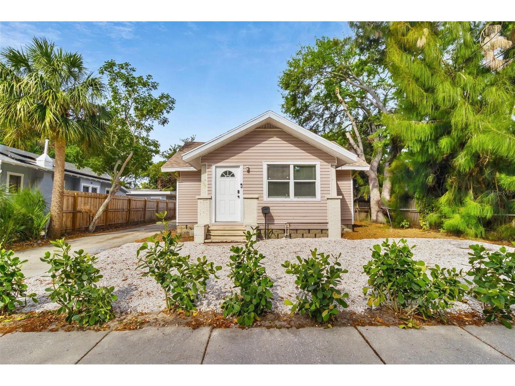 1735 Yale Street S Saint Petersburg FL 33712 TB8464307 image12