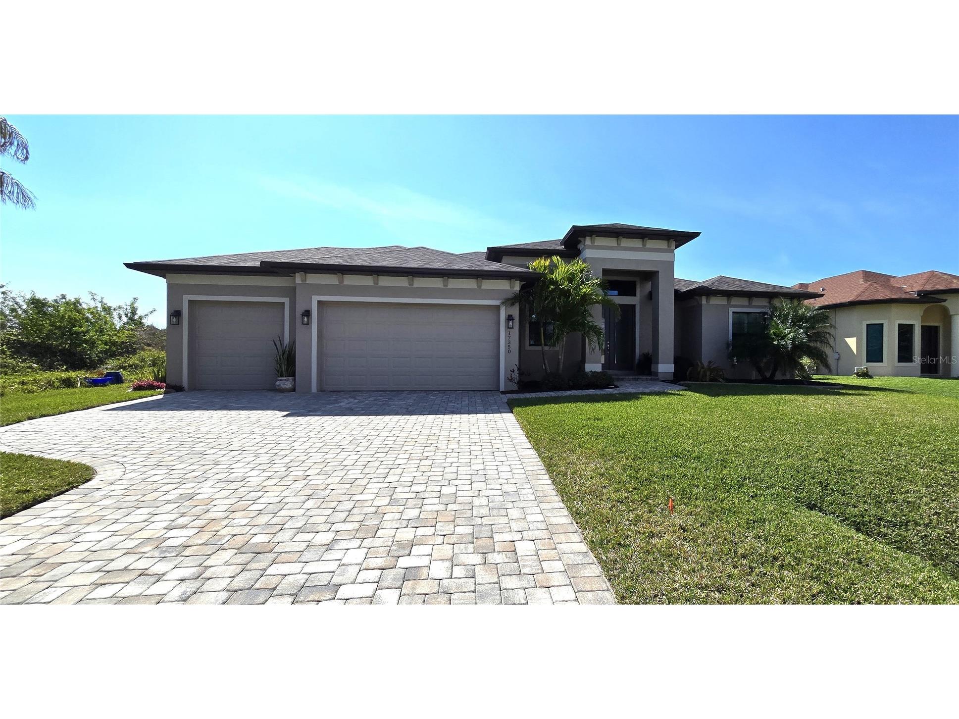 17350 Bayharbor Circle Port Charlotte FL 33948 - SKIPPER WATERWAY C7520203 image4