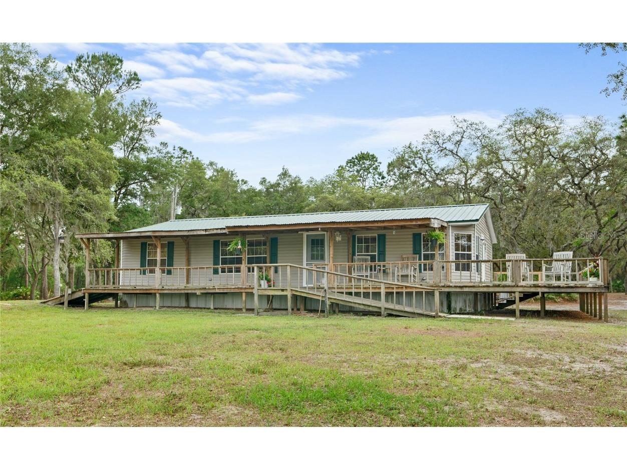 17351 SE 79th Street Road Ocklawaha FL 32179 - LAKE BESSIOLA LANDING OM657925 image1
