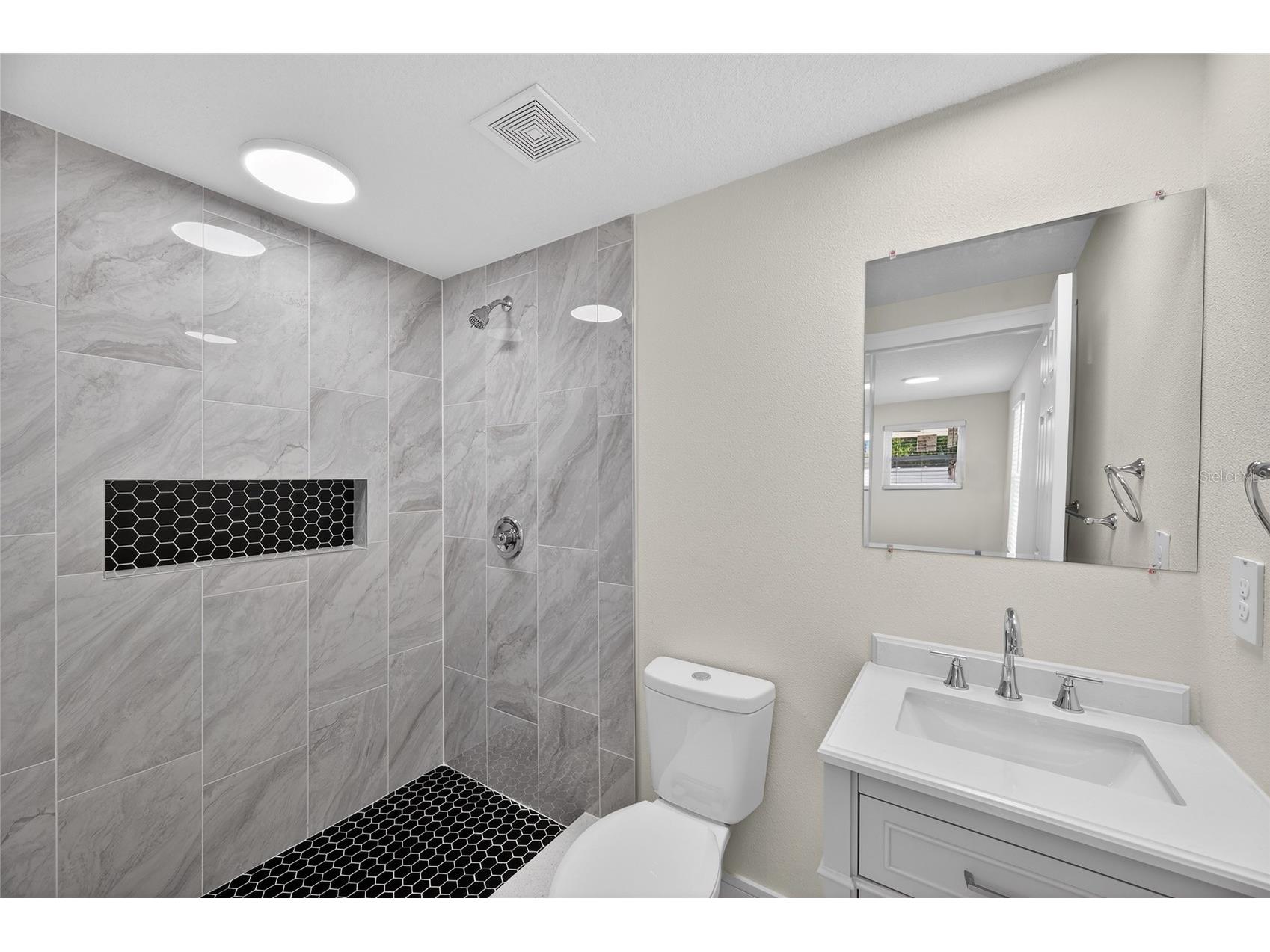 17352 Us Highway 41 Spring Hill FL 34610 TB8458199 image18