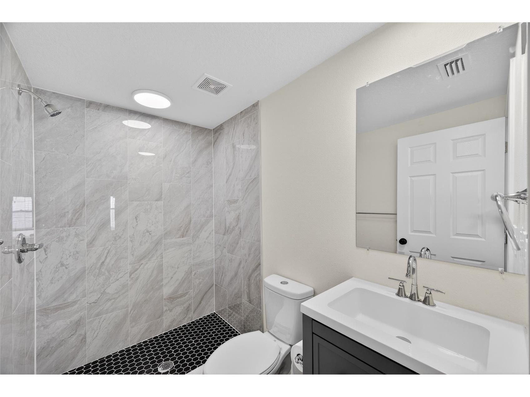 17352 Us Highway 41 Spring Hill FL 34610 TB8458199 image21