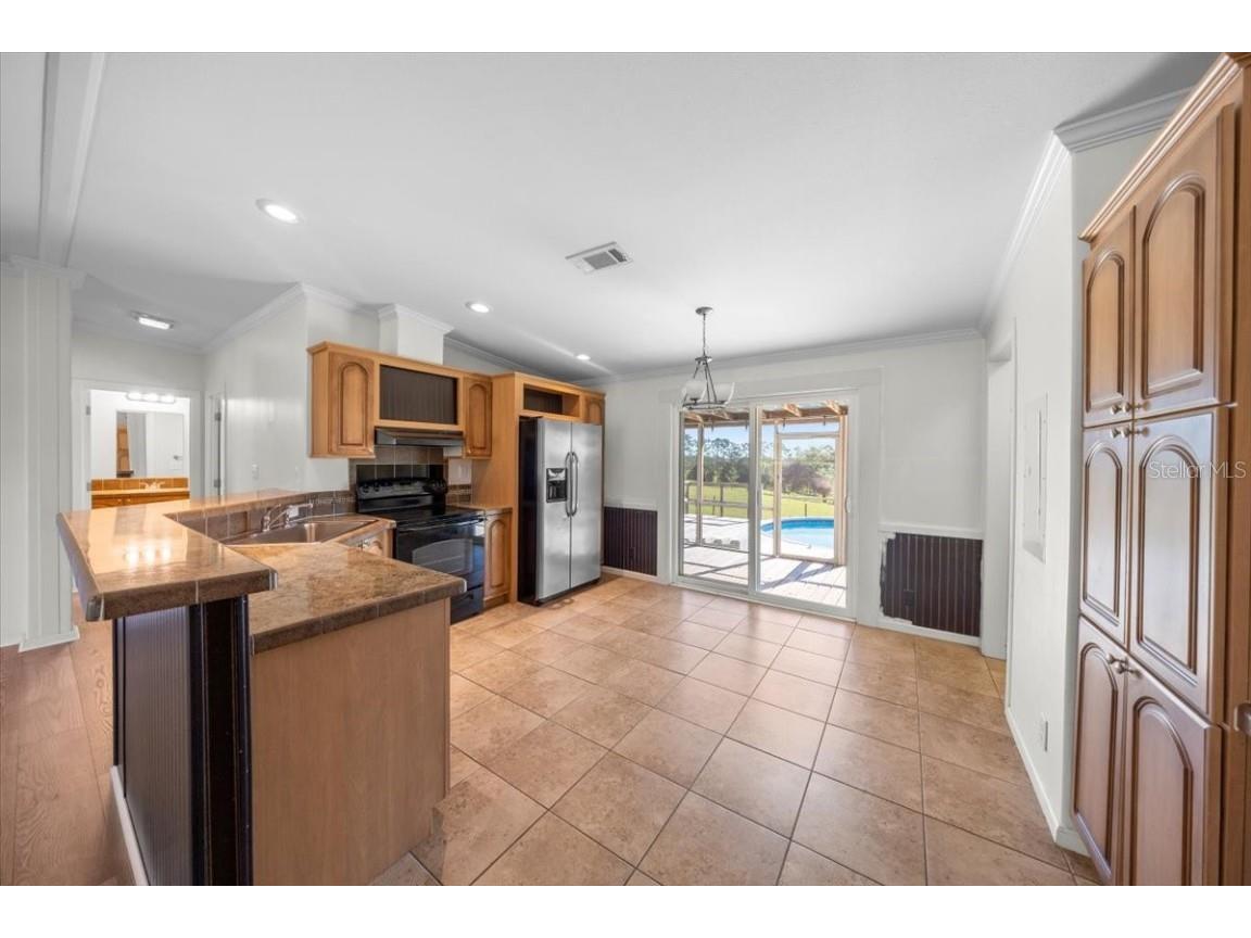 17355 SE 260th Avenue Road Umatilla FL 32784 OM710867 image14